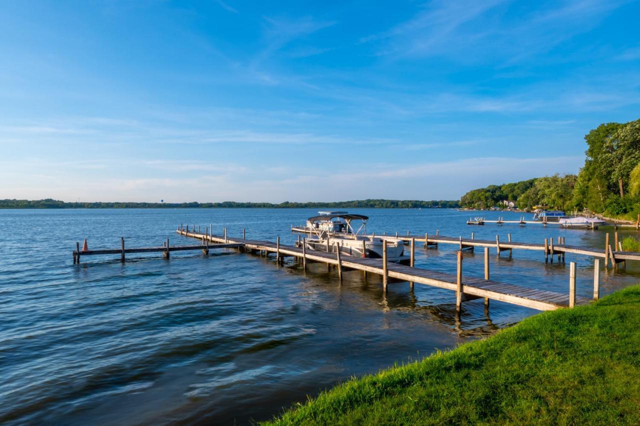 Randolph Hotel Fox Lake ภายนอก รูปภาพ